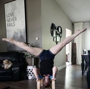 Meet your Posher, Lis